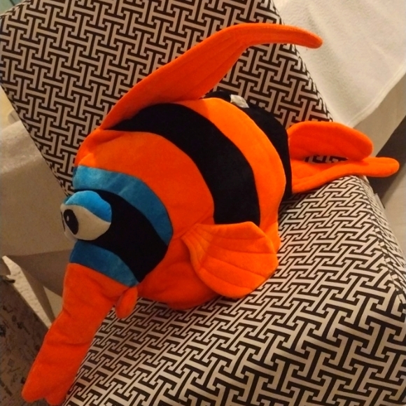 Kids (H&M) Puffer JACKET, (MINISO) BACKPACK & PLUSH Fishy 🐠 HAT Bundle!! - Picture 4 of 10